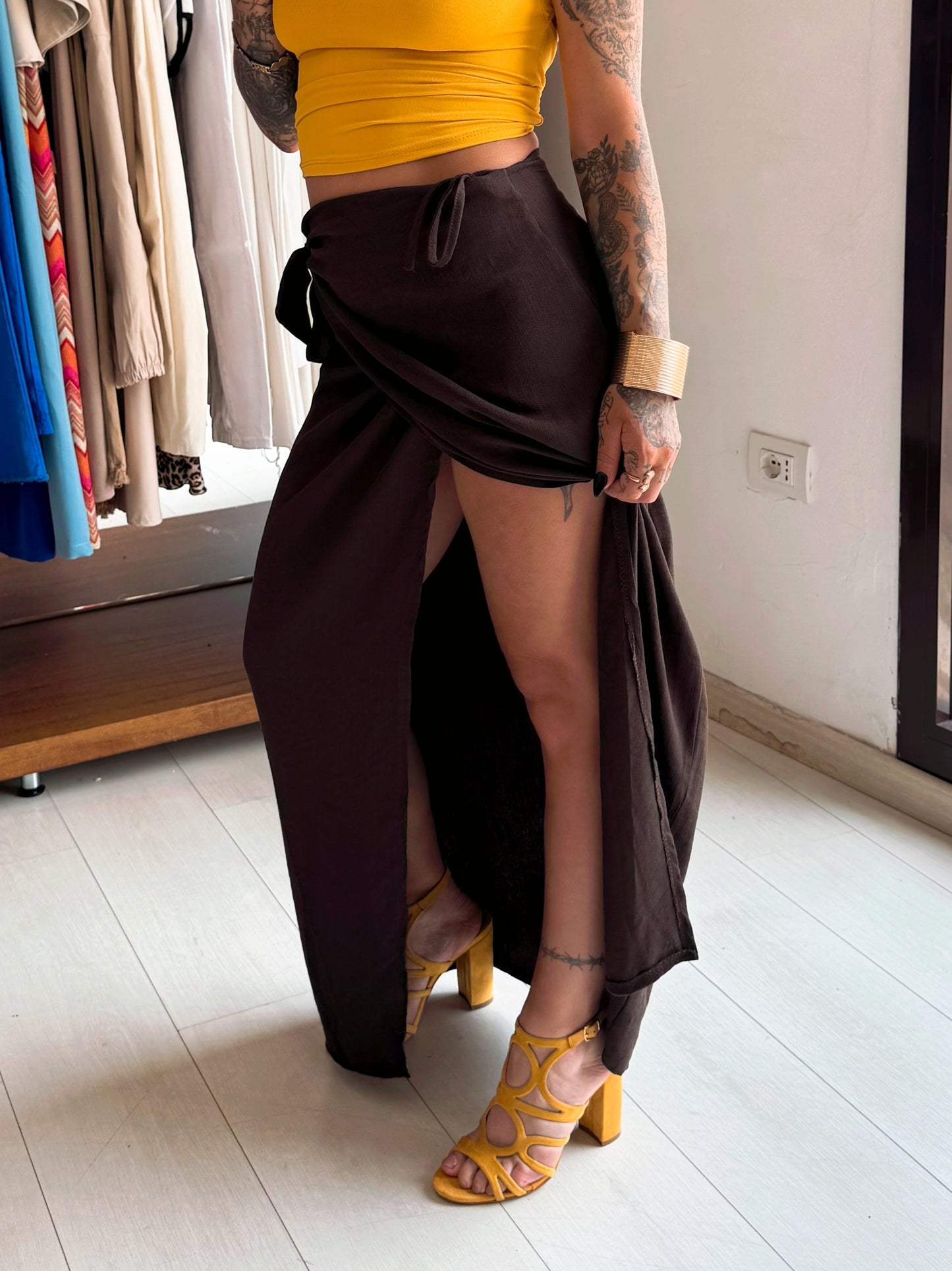 Sandali Gialli Senape Queen Helena Shoes con Tacco Largo